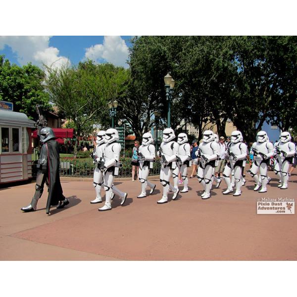 Hollywood-Studios-March-of-the-first-order